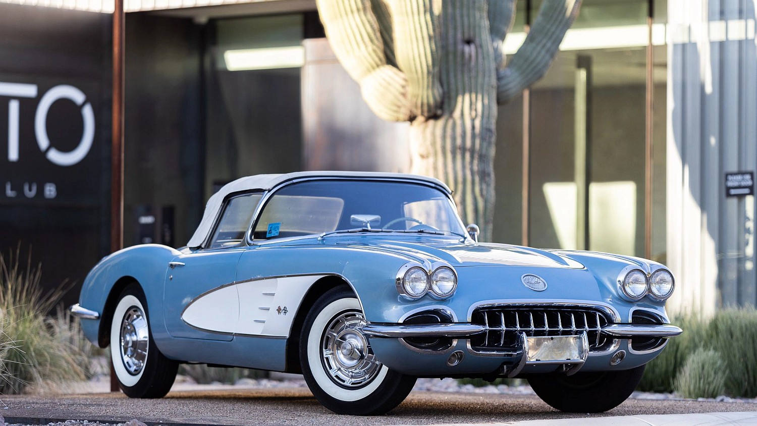 Click to Enlarge-Esc to Close Corvette Generations/C1/C1 1959 Corvette 4 speed.jpg